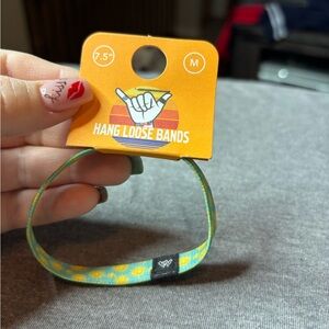 Hang Loose Bands Women’s Green & Yellow Floral/Sun Stretch Bracelet NEW